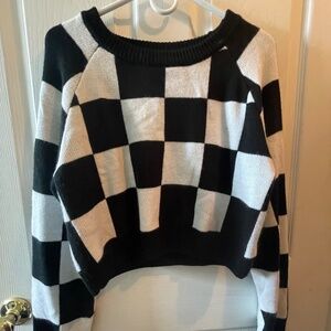 Checkered crop sweater